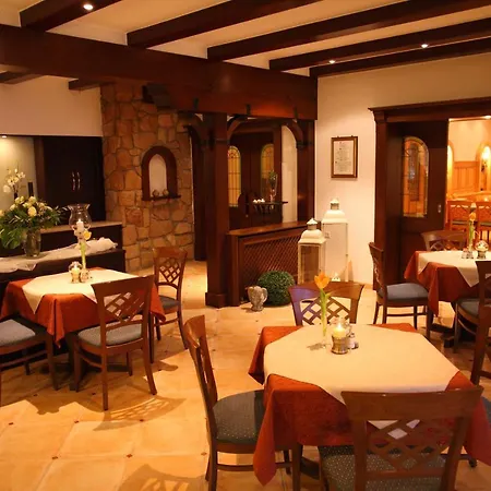 Hotel-landgasthaus Staendenhof 3*